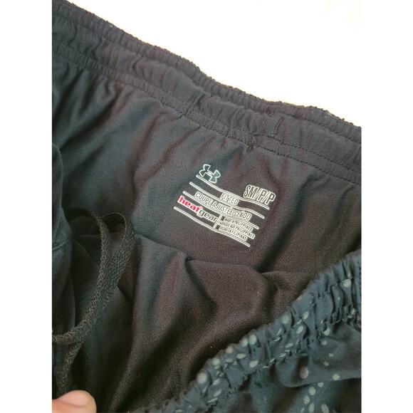 Under Armour Shorts Womens Small Black Spotted Loose Fit Heatgear Running Active - Picture 3 of 6
